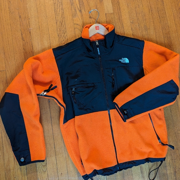 The North Face Denali zip-up Persian Orange 🍊🧡 - Picture 4 of 10